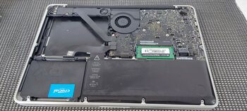 Reparo Macbook na República